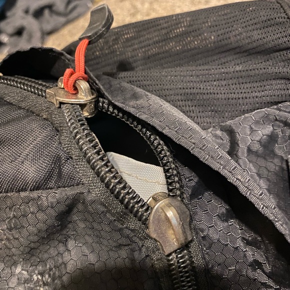 Backpacking 45L pack - Picture 3 of 3